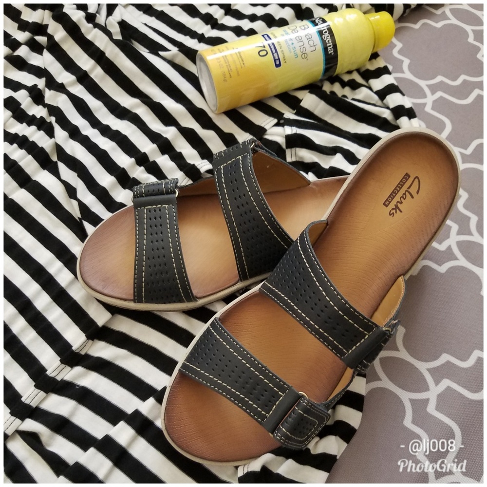 Clarks ▪ Sandals